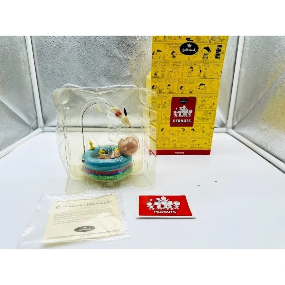 Rare Hallmark Peanuts‎ Gallery Great Times Charlie Brown Snoopy Figurine Box COA